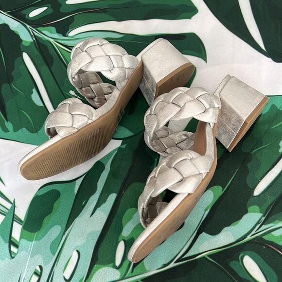 Dolce Vita silver slide, heel sandals - Picture 4 of 6